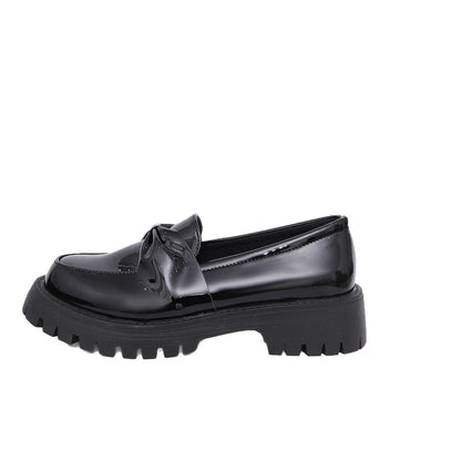 Schicke Orthopädische Schuhe mit einzigartigem Design