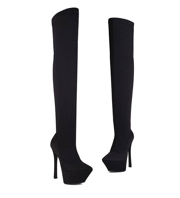 Anmutige Orthopädische Stiefel für modernen Look