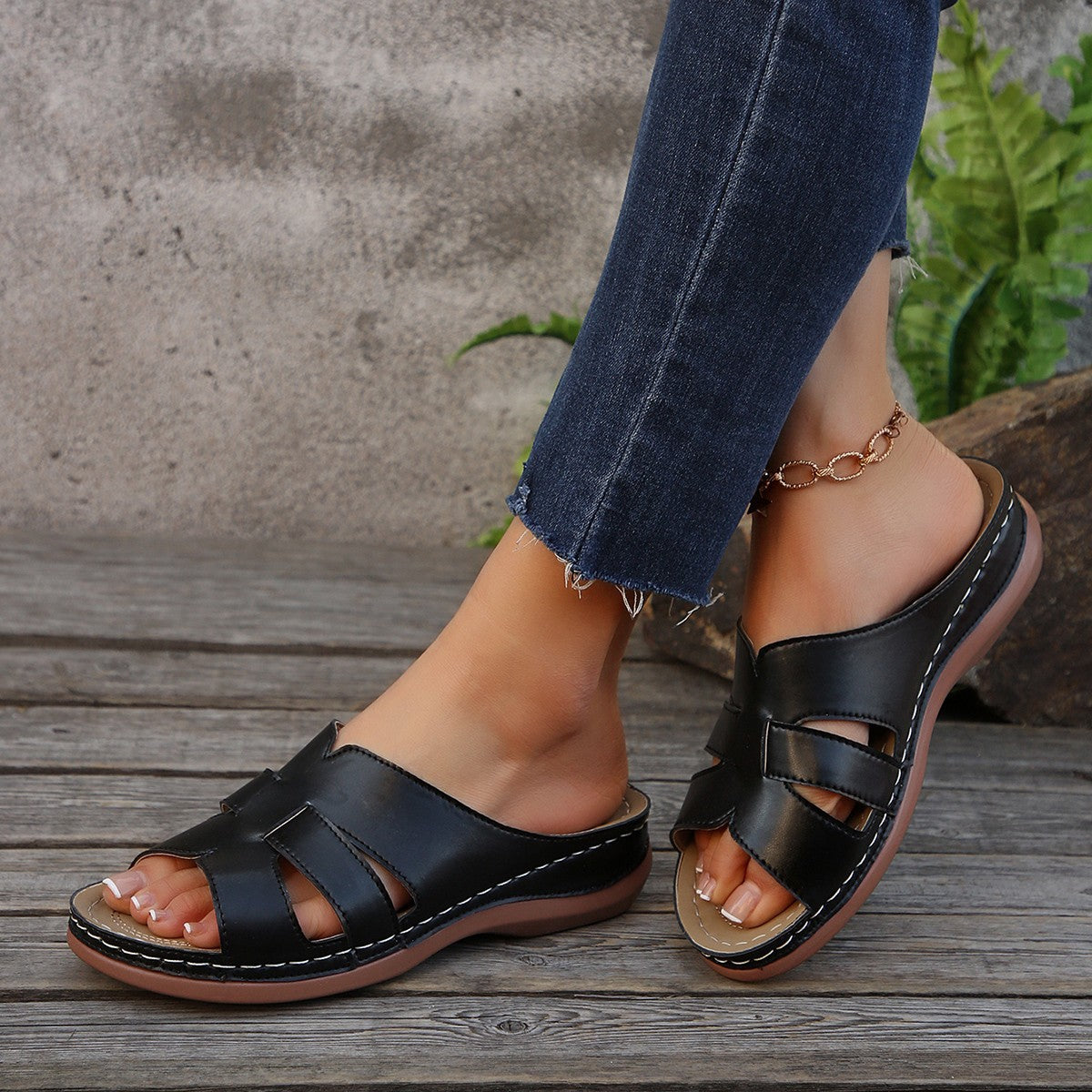 Klassische Orthopädische Sandalen mit zeitlosem Stil