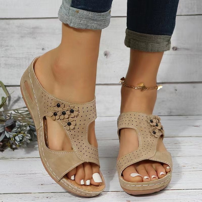 Anmutige Orthopädische Sandalen für modernen Look