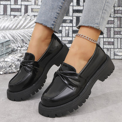 Anmutige Orthopädische Schuhe für modernen Look