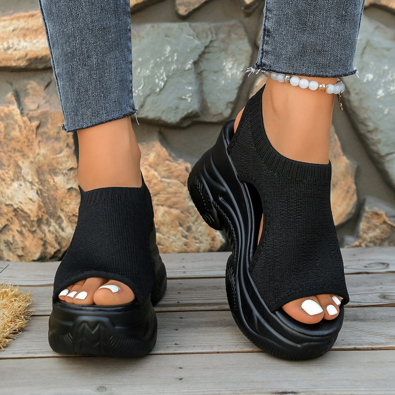 Anmutige Orthopädische Sandalen für modernen Look