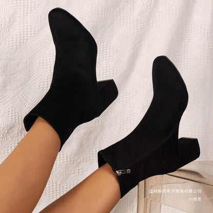 Schicke Orthopädische Stiefel mit einzigartigem Design