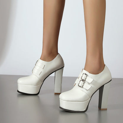 Schicke Orthopädische Schuhe mit einzigartigem Design