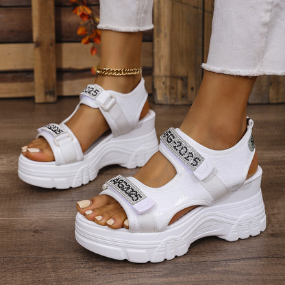Stilvolle Orthopädische Sandalen für jeden Anlass