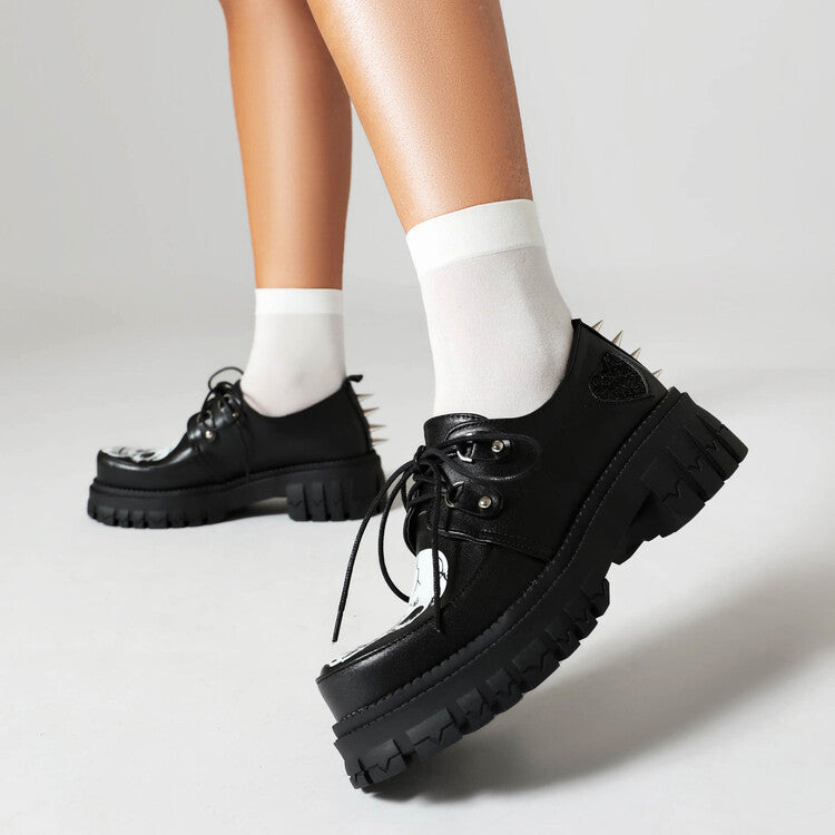 Schicke Orthopädische Absatzschuhe mit einzigartigem Design