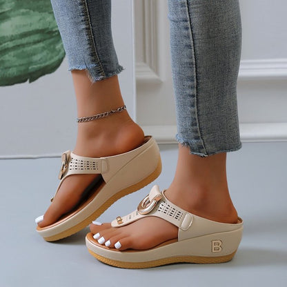 Klassische Orthopädische Sandalen mit zeitlosem Stil