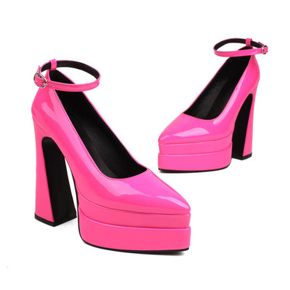 Schicke Orthopädische Schuhe mit einzigartigem Design