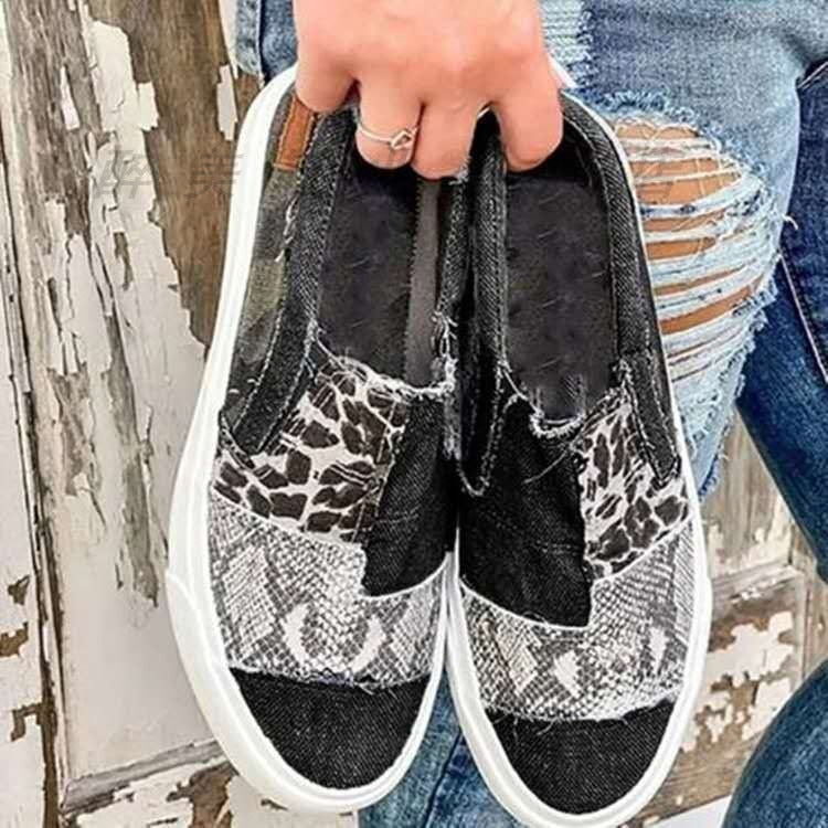 Elegante Orthopädische Schuhe für jeden Schritt