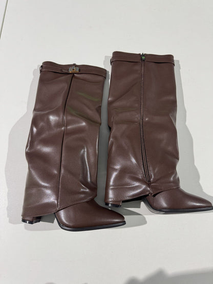 Stilvolle Orthopädische Stiefel für jeden Anlass