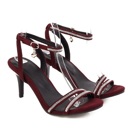 Schicke Orthopädische Sandalen mit einzigartigem Design