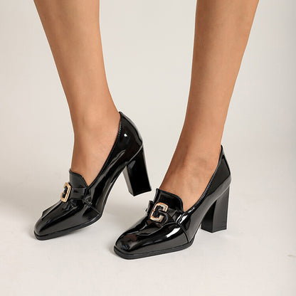 Schicke Orthopädische Schuhe mit einzigartigem Design