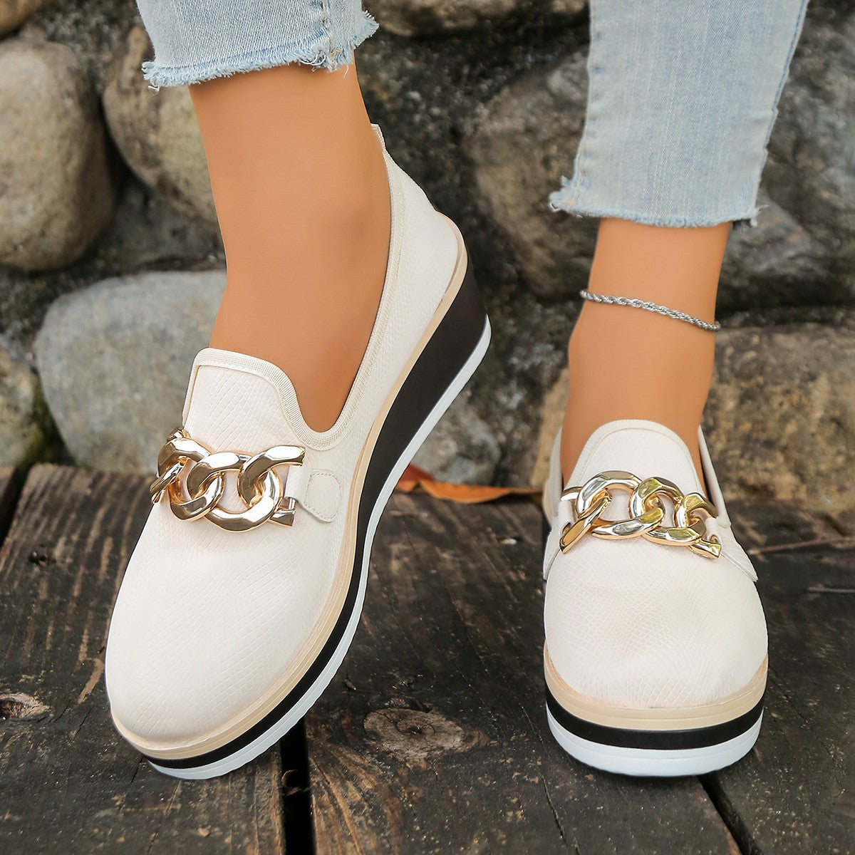Schicke Orthopädische Absatzschuhe mit einzigartigem Design