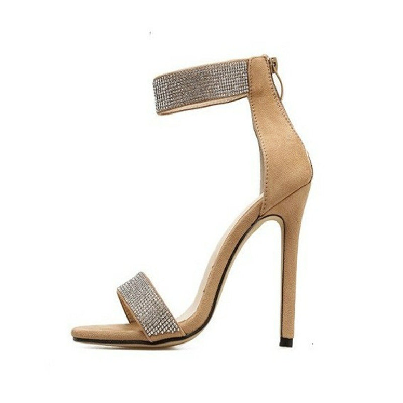 Anmutige Orthopädische Sandalen für modernen Look
