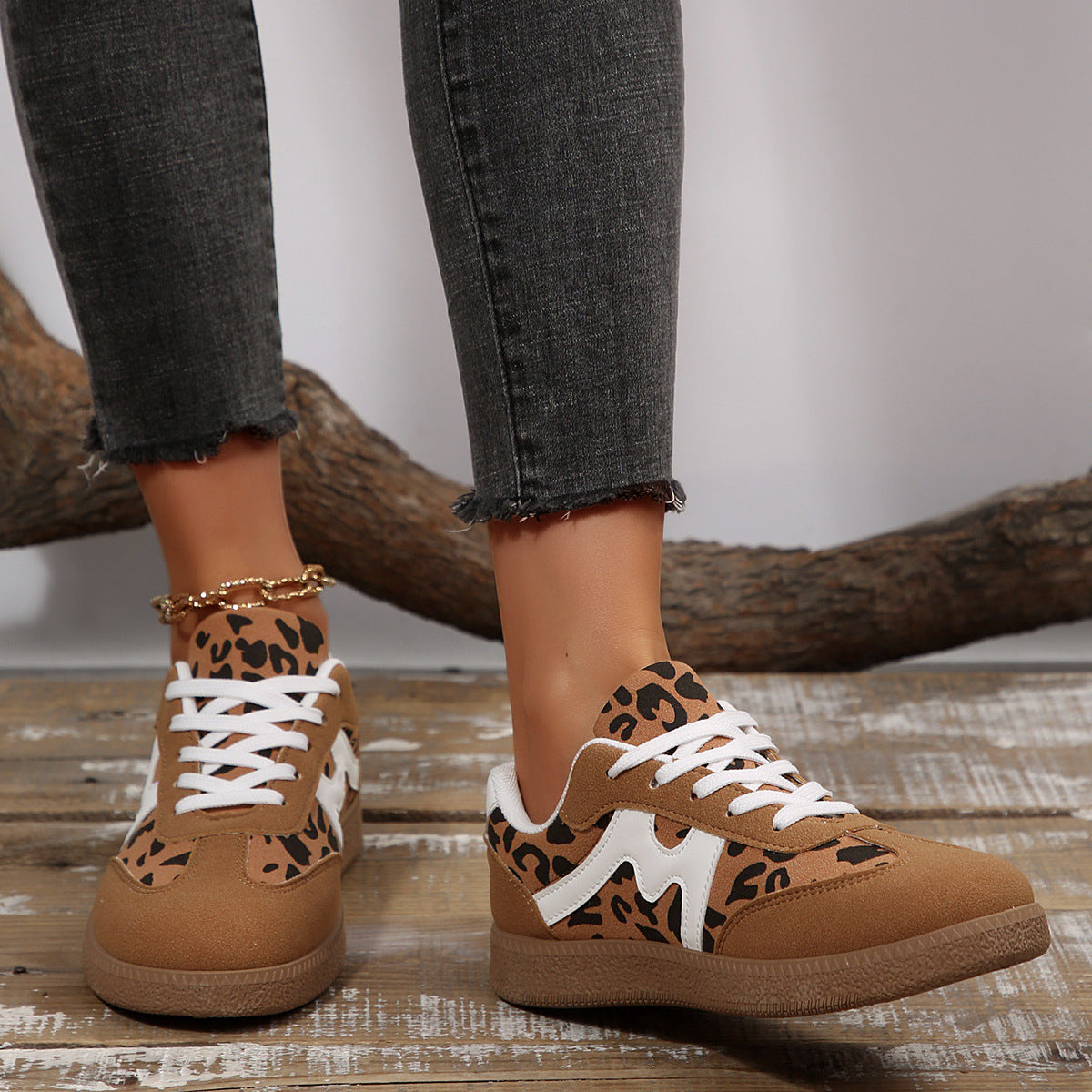 Elegante Orthopädische Sneakers für jeden Schritt