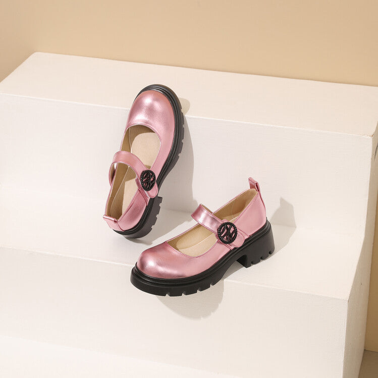 Schicke Orthopädische Schuhe mit einzigartigem Design