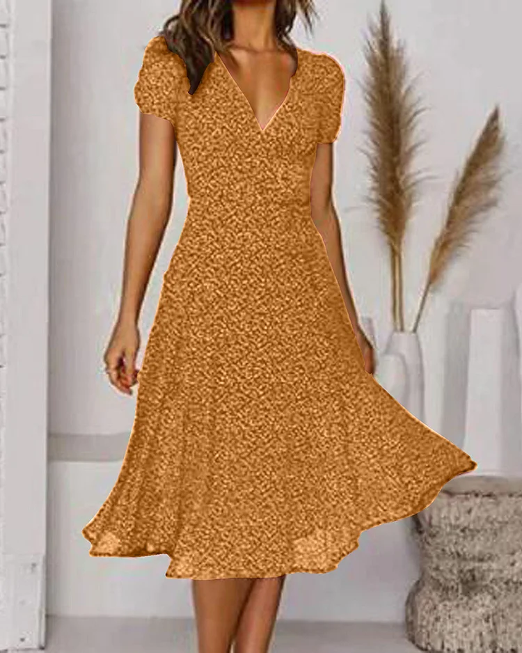 MW | Bedrucktes Chiffon-Kleid mit kurzen Ärmeln und V-Ausschnitt