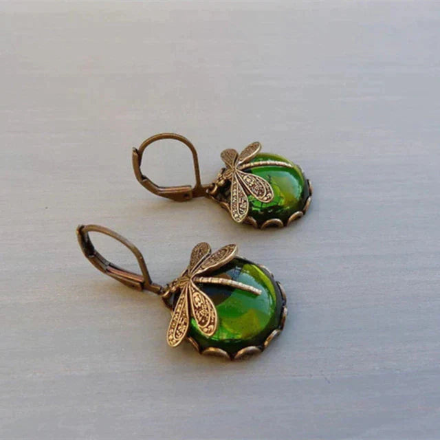 Klassische Gold Ohrring mit zeitloser Eleganz