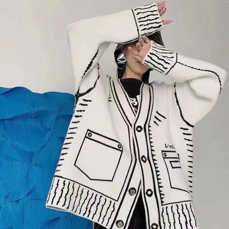 MW | Aussagekräftige und isolierte Strickjacke