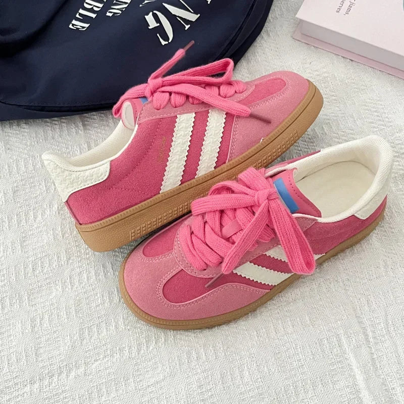 Lässige und stützende orthopädische Schuhe