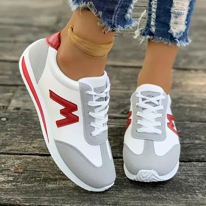 Lässige und stützende orthopädische Turnschuhe