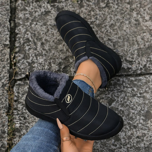 Lässige und stützende orthopädische Stiefel