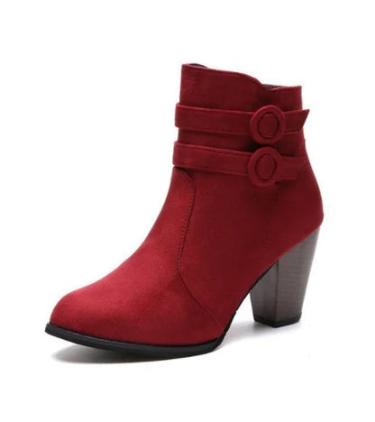 Elegante und stützende orthopädische Stiefel