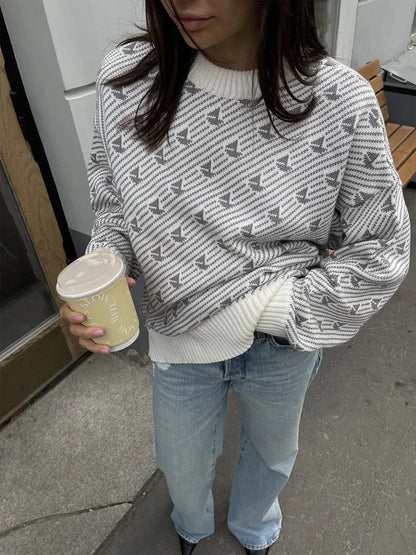 Anmutig gestaltete Pullover