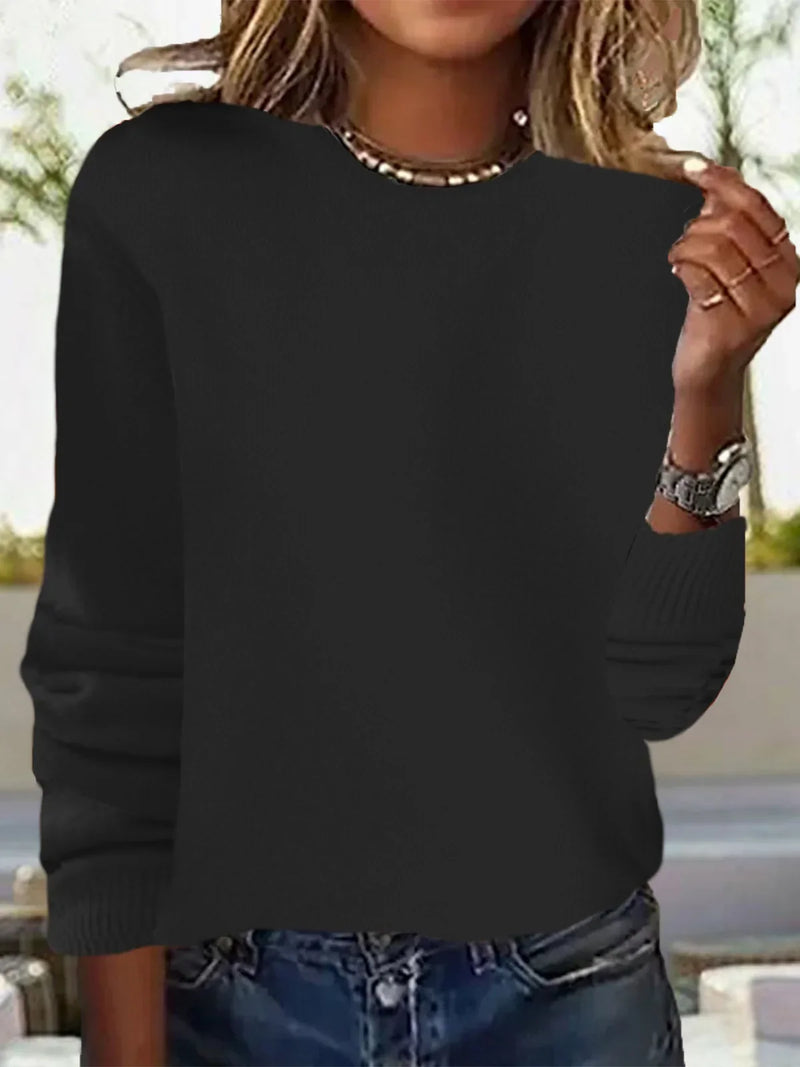 Schlanker und zeitgemäßer Pullover