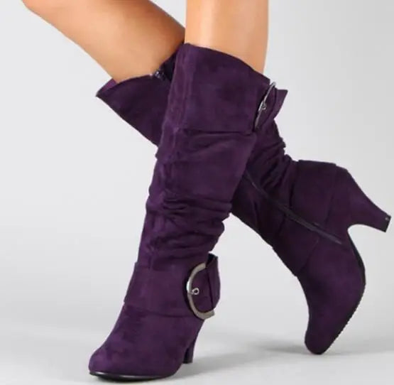Modische und stützende orthopädische Stiefel