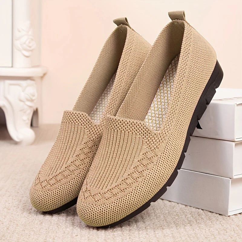 Modische und stützende orthopädische Schuhe