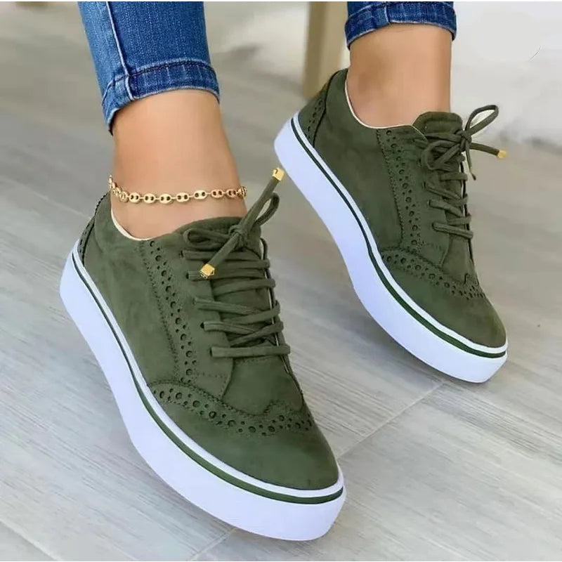 Stützende und trendige orthopädische Schuhe
