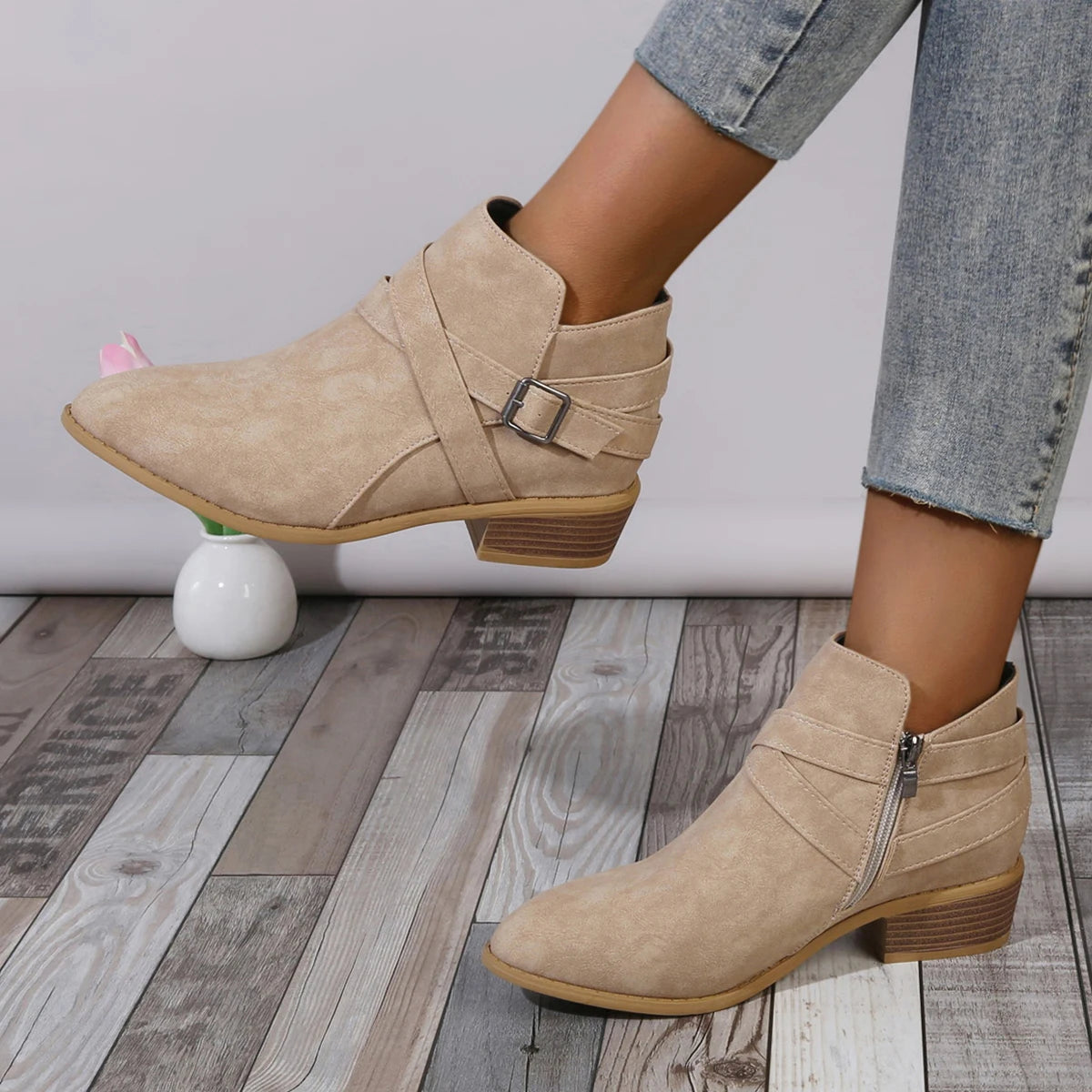 Vielseitige und stützende orthopädische Stiefel