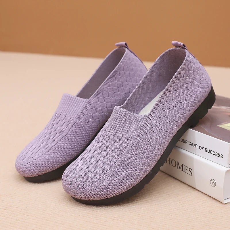 Modische und stützende orthopädische Schuhe