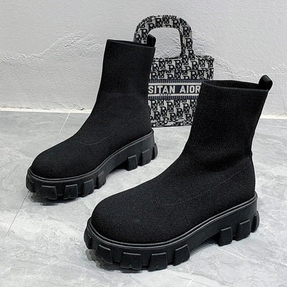 Elegante und stützende orthopädische Stiefel