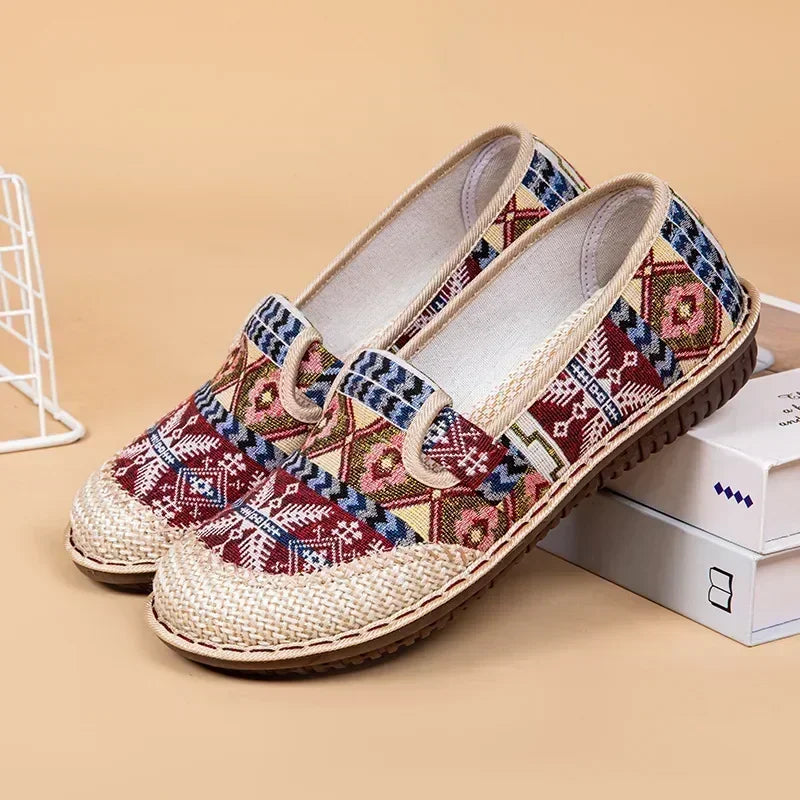 Stützende und trendige orthopädische Schuhe