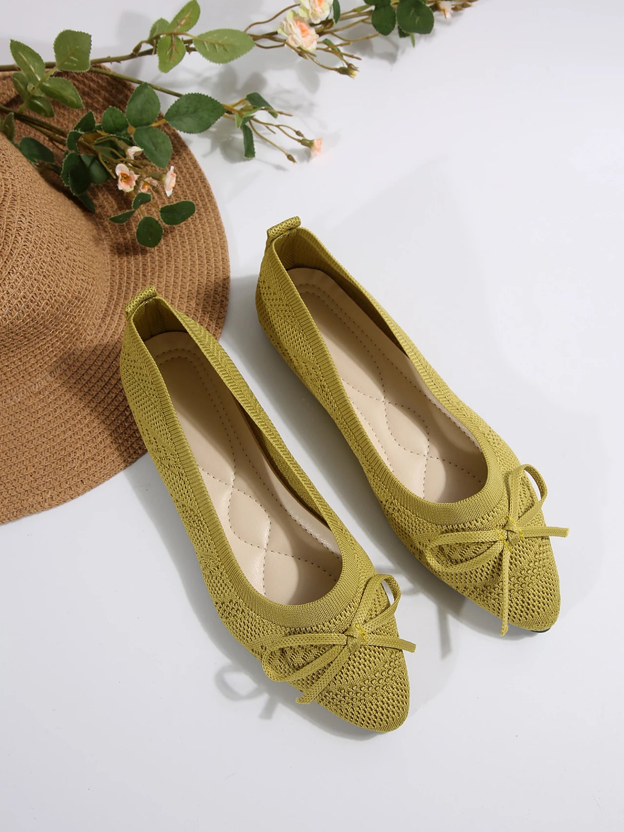 Stützende und trendige orthopädische Schuhe