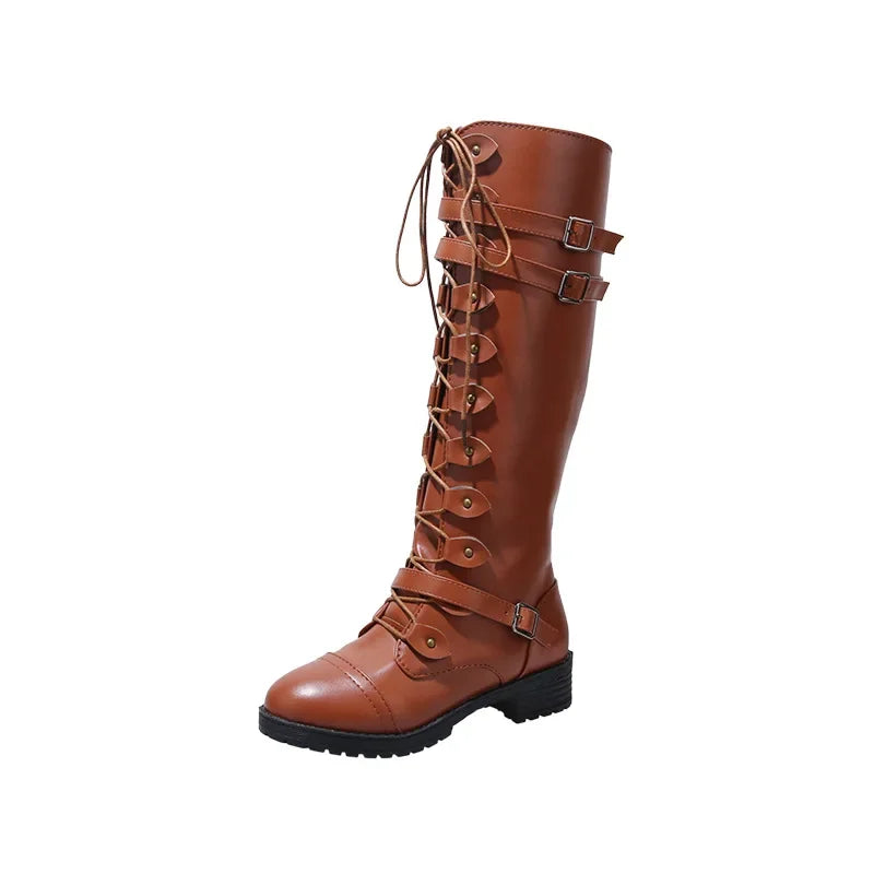 Stützende und stilvolle orthopädische Stiefel