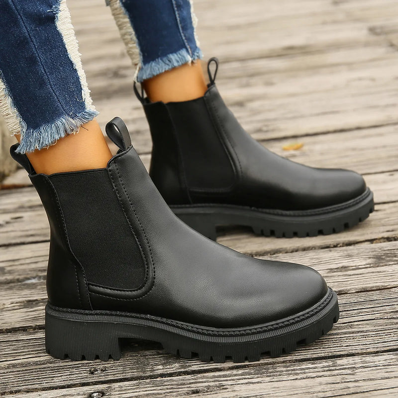 Maßgeschneiderte und bequeme orthopädische Stiefel