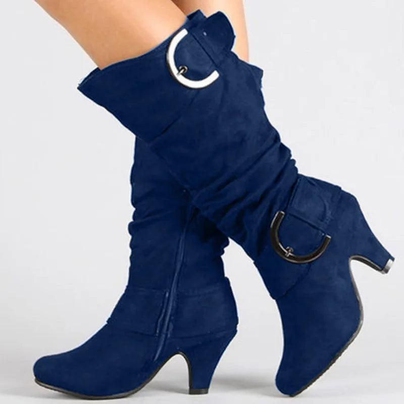 Modische und stützende orthopädische Stiefel