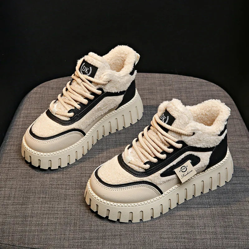 Elegante und stützende orthopädische Turnschuhe
