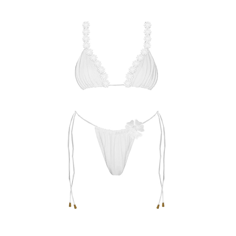 Casually Bathing Suit With a Refined Edge