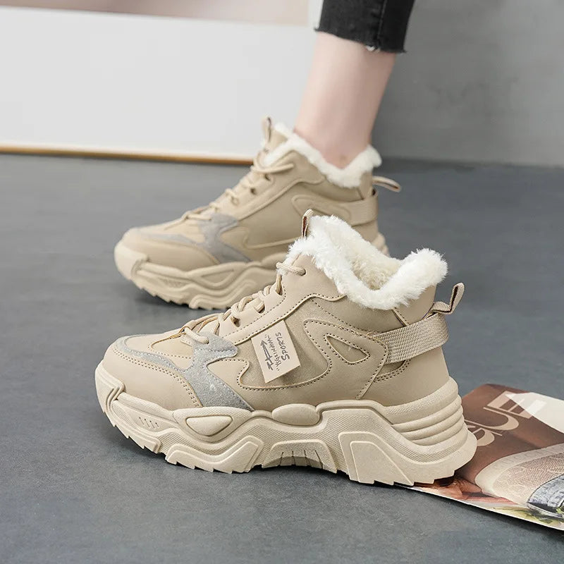 Modische und stützende orthopädische Schuhe