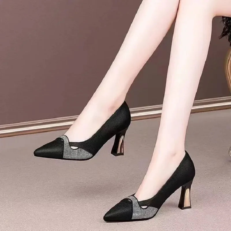 Bequeme und modische orthopädische Schuhe