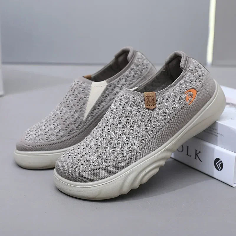 Stützende und stilvolle orthopädische Turnschuhe
