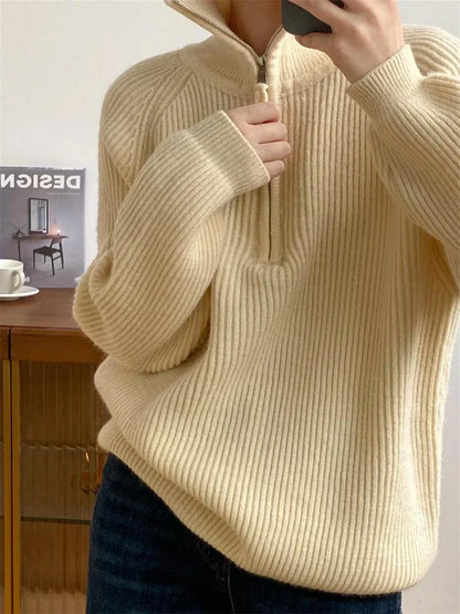Klassisch gestaltete Pullover
