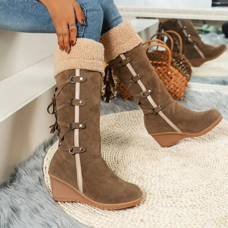 Stützende und stilvolle orthopädische Stiefel