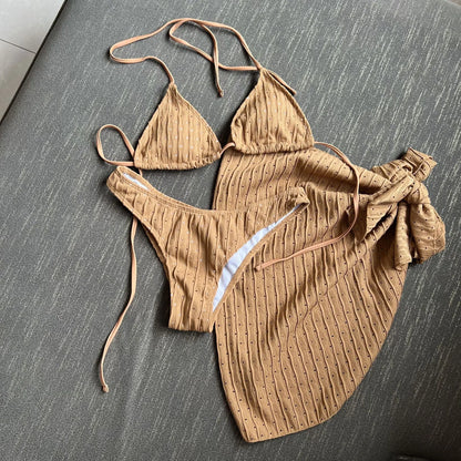 Poliert und verspielt Bikini