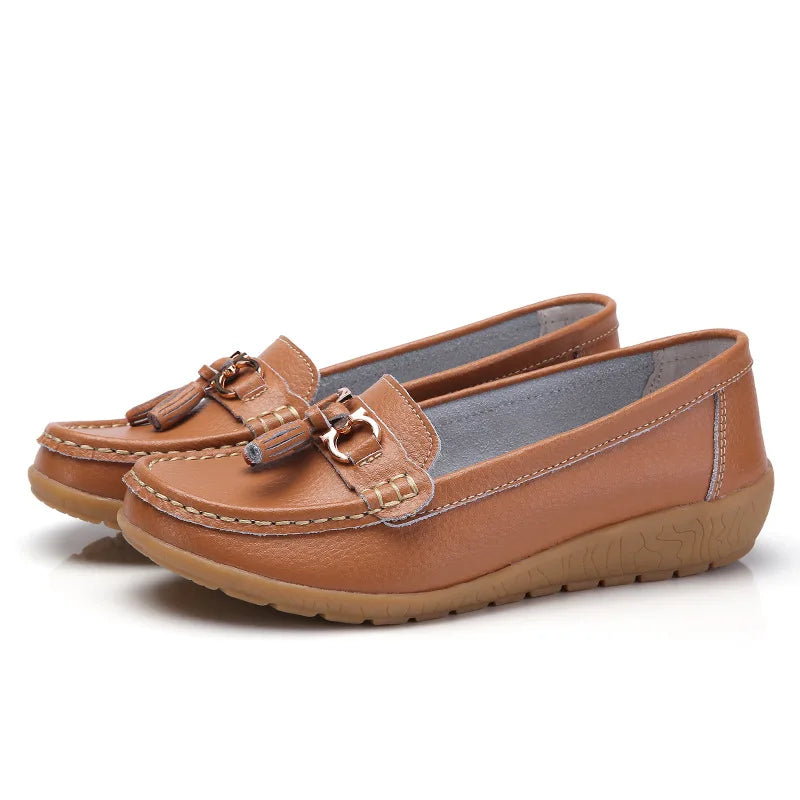 Elegante und stützende orthopädische Turnschuhe