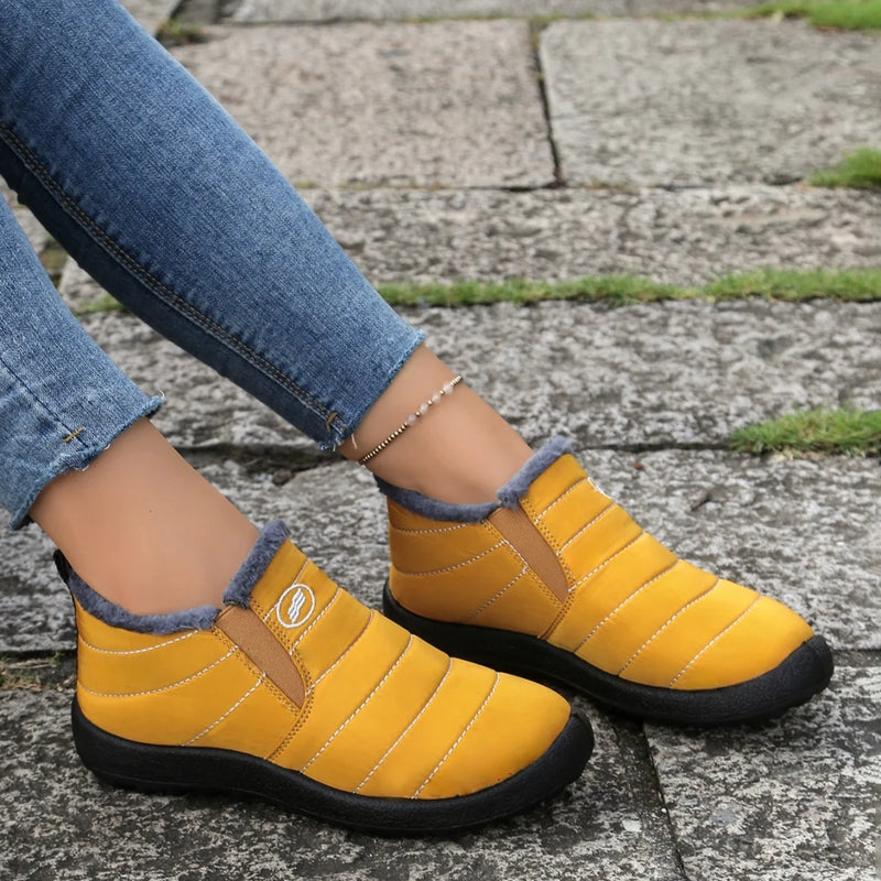 Lässige und stützende orthopädische Stiefel